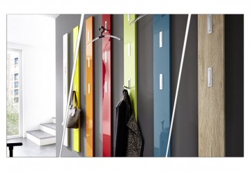 Оригінальні вішаки в передпокої